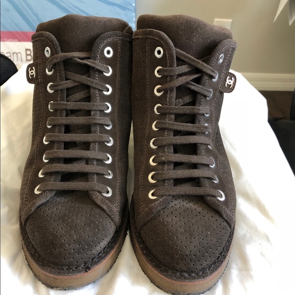 Chanel boots brown suede - Picture 2 of 4